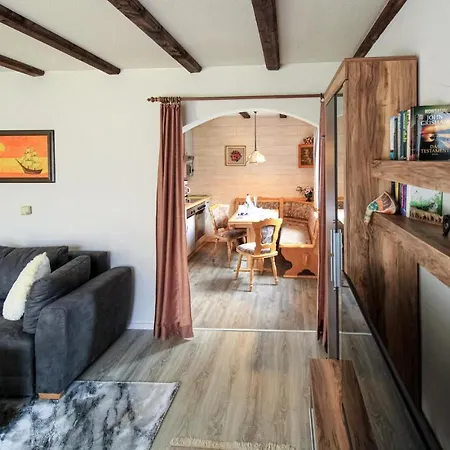 2 Bedroom Gorgeous In *